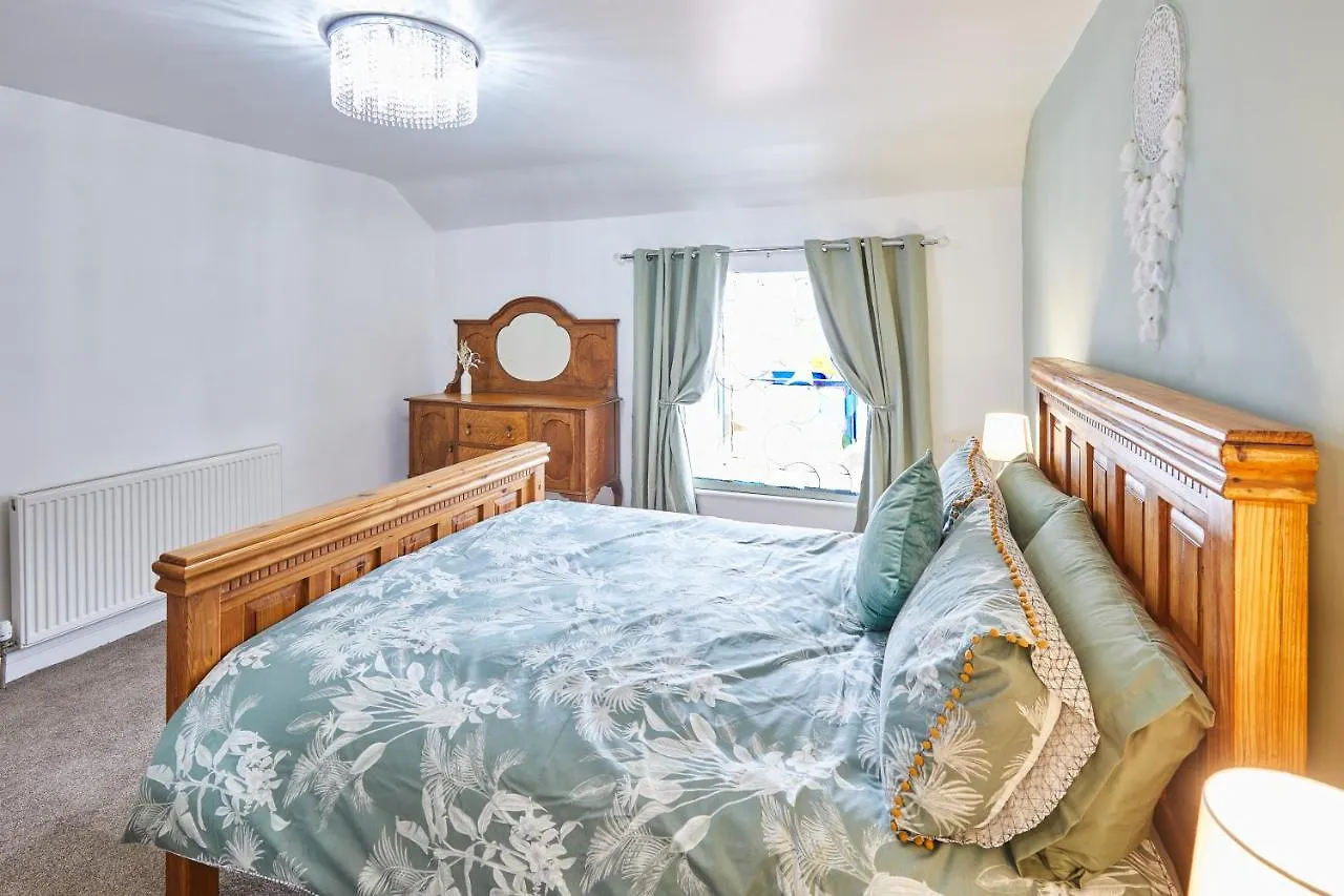 Poets Cottage Skinningrove Великобритания